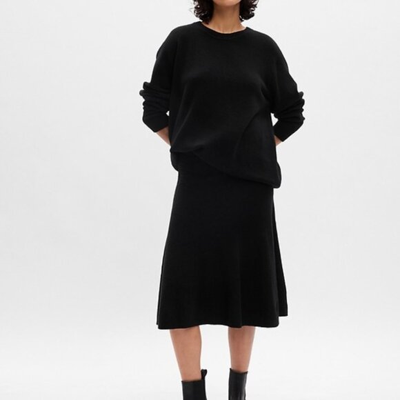 GAP Black Knit Sweater - L TALL - Picture 6 of 6